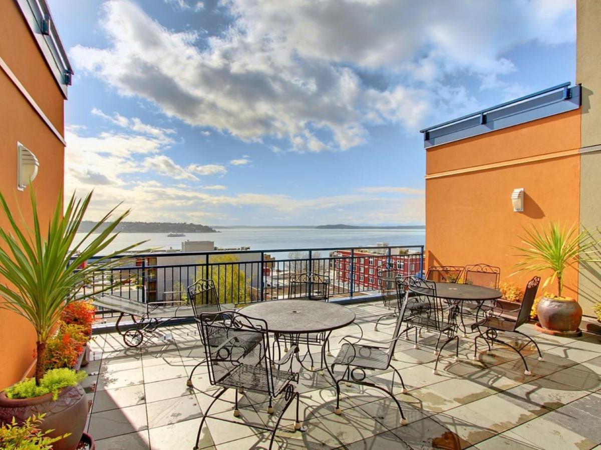City Water View Oasis With Pool & Gym Near Cruise In Heart Of Seattle Kültér fotó